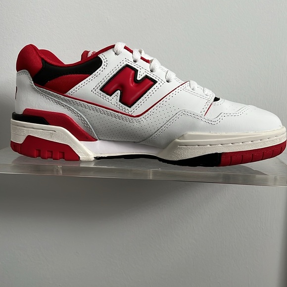 New Balance 550 - Picture 2 of 5